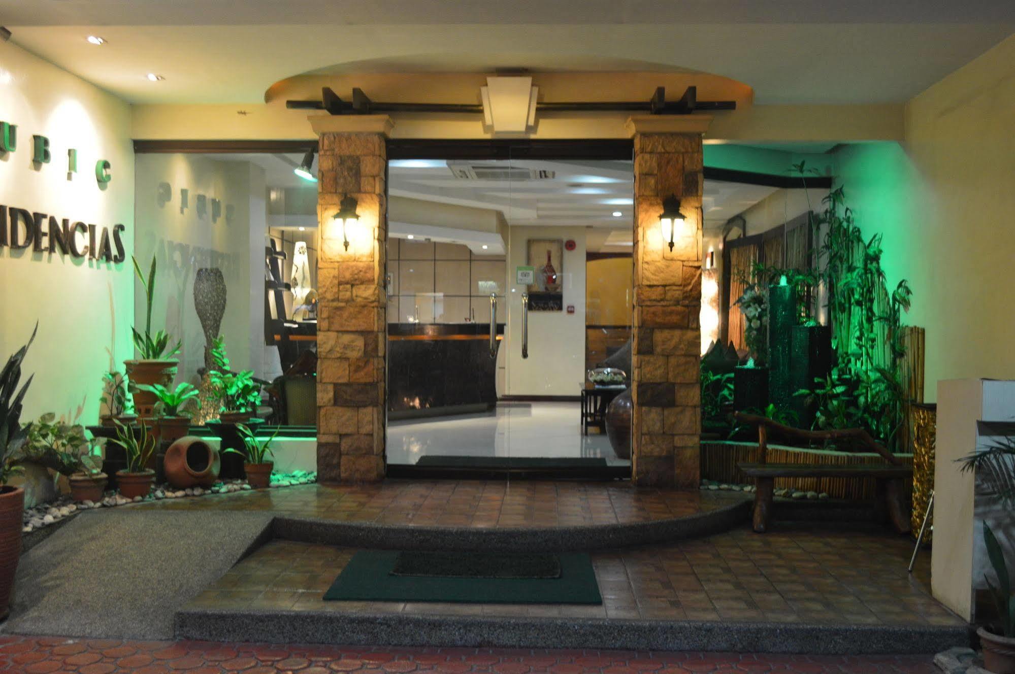 Subic Residencias Olongapo Exteriér fotografie